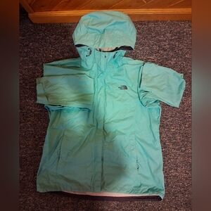 The North Face Women's HyVent 2.5L hooded Rain Jacket Size XL